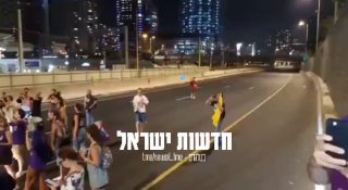 חוסמים את איילון דרום הסיבה תשמעו בפנים...