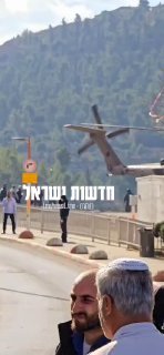 ראש הממשלה נצפה הבוקר עם צחי ברוורמן ויוסי פוקס בהדסה עין כרם....