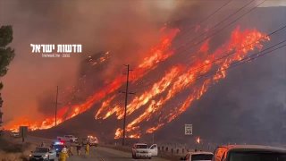 שריפת ענק חדשה משתוללת בהרים שמצפון ללוס אנג'לס, וכבר התפשטה...