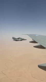 הנשיא טראמפ בשמי סעודיה עכשיו מלווה במטוסי חיל האוויר הסעודי...