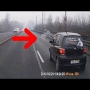 צפו: רוסי משוגע שולף אקדח על מישהו שעקף אותו בכביש